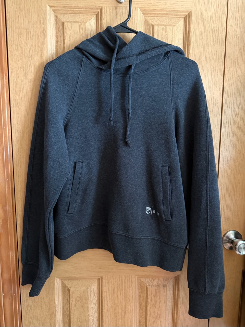 Born Primitive Dark Charcoal Pullover Hoodie Women’s | Size Medium